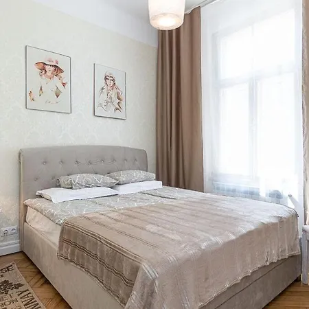 Apartment Tatari 32